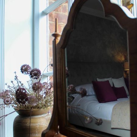 Stay On The High Street Tarporley Exterior foto